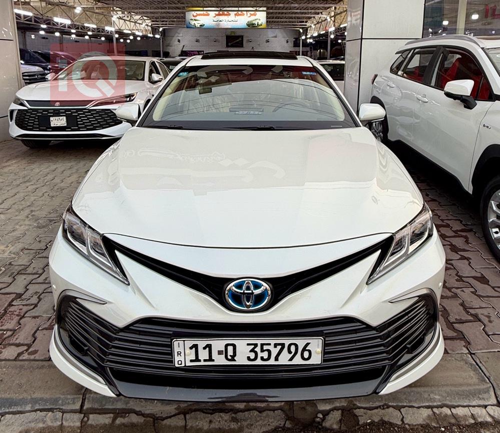 تۆیۆتا کامری